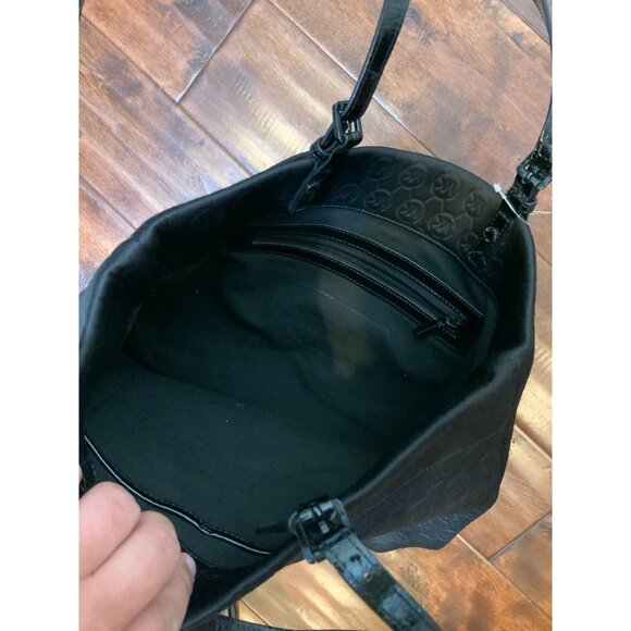 Michael Kors Black Neoprene Jet Set MK Signature Logo Tote Bag - Picture 4 of 4